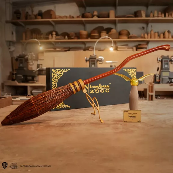 Harry Potter - Nimbus 2000 Junior gyűjtői seprű