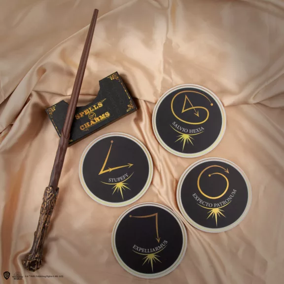 Harry Potter - Varázsigék és bűbájok 4 db-os poháralátét szett Harry Potter - Varázsigék és bűbájok 4 db-os poháralátét szett