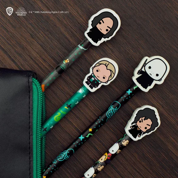 Harry Potter Sötét varázslatok írószer szett - Lord Voldemort és követői designnal Harry Potter Sötét varázslatok írószer szett - Lord Voldemort és követői designnal